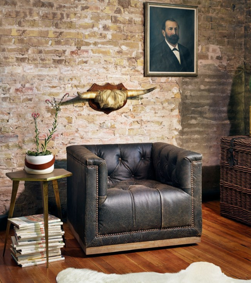 Maxx Swivel Chair
