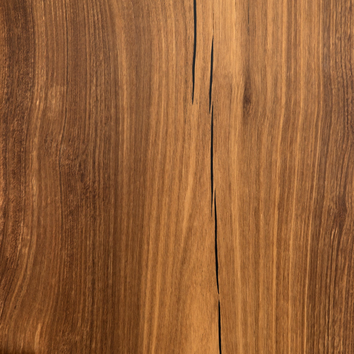 Hudson Round End Table-Natural Yukas